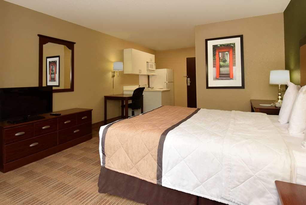 Extended America - Chicago - - I-90 Hotel 2*