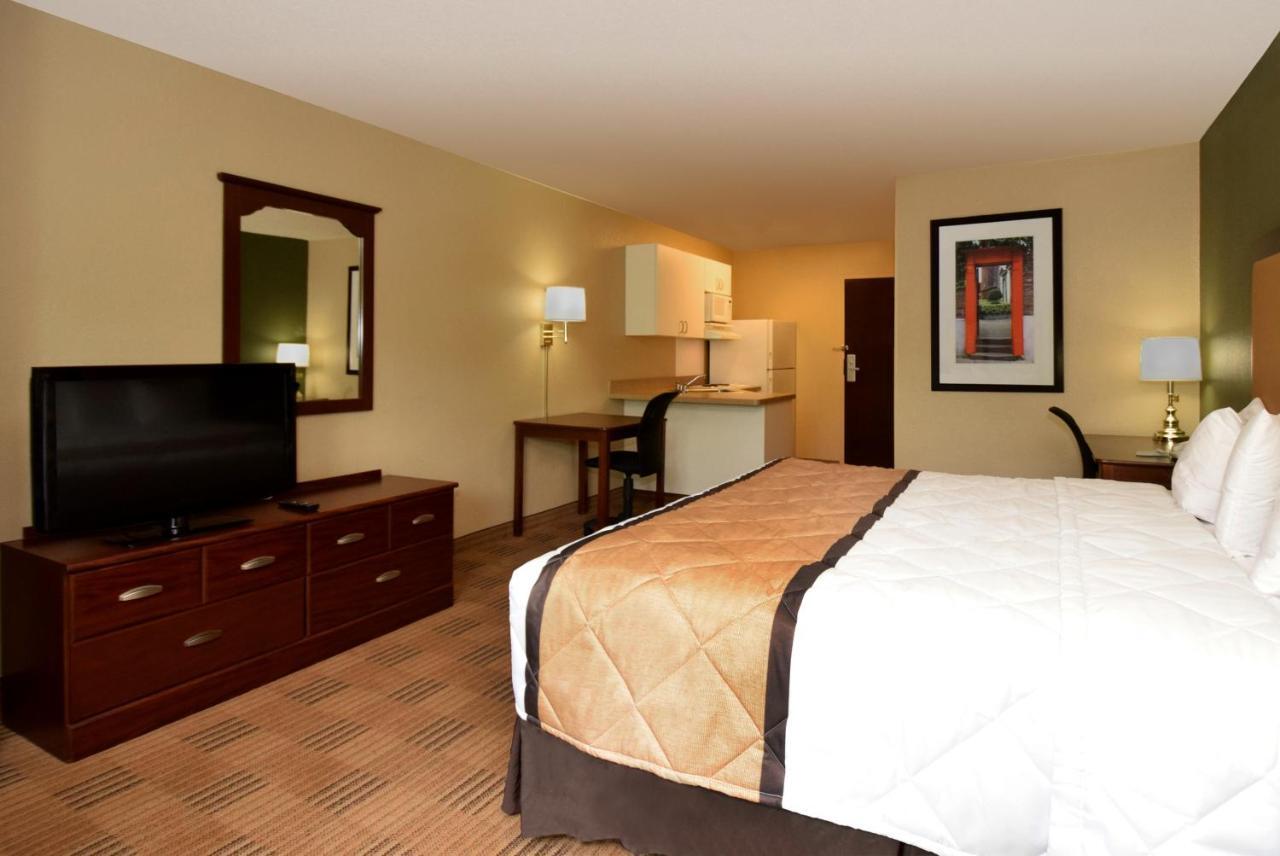 Extended America - Chicago - - I-90 Hotel 2*